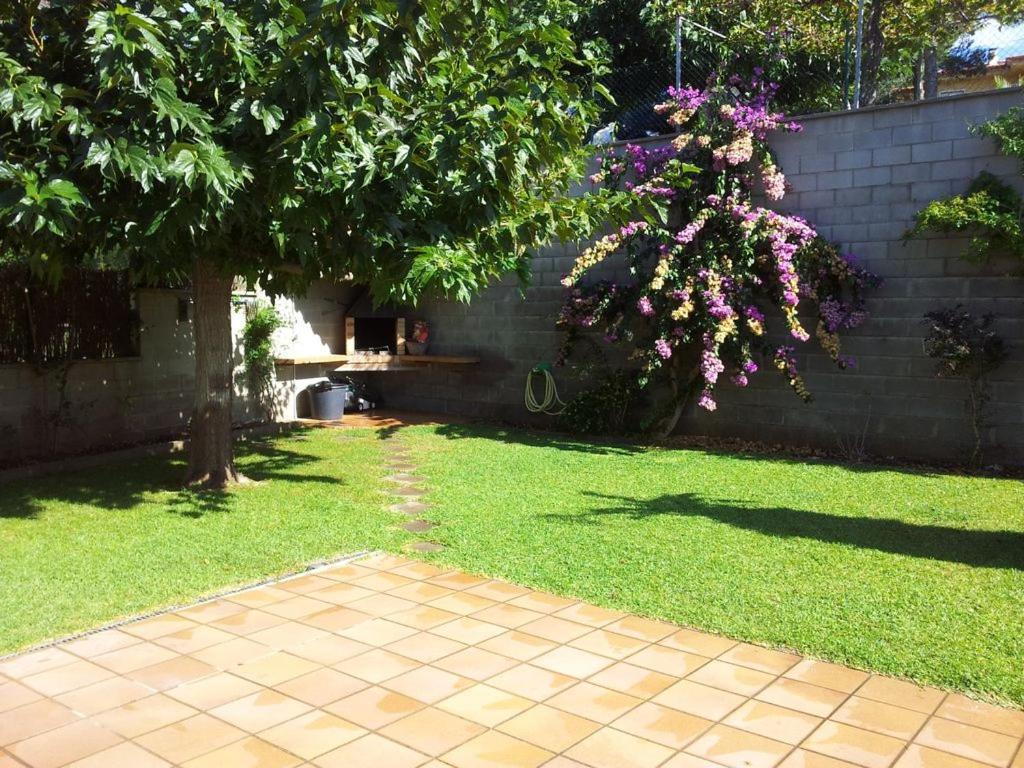 Вилла Casa Con Jardin-Wifi Free Ля Эскала Экстерьер фото